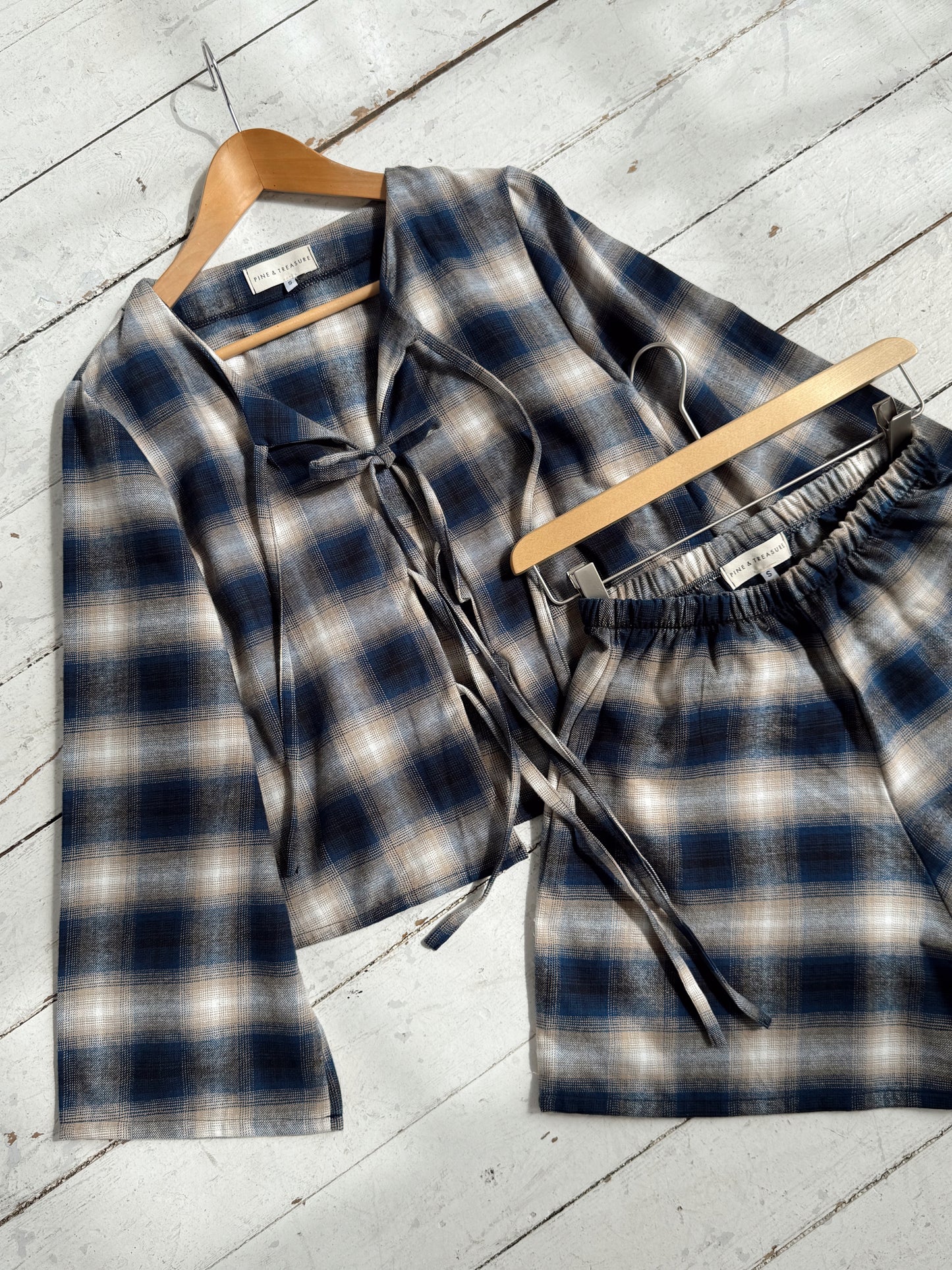 Tie Top & Treasure Shorts Sets
