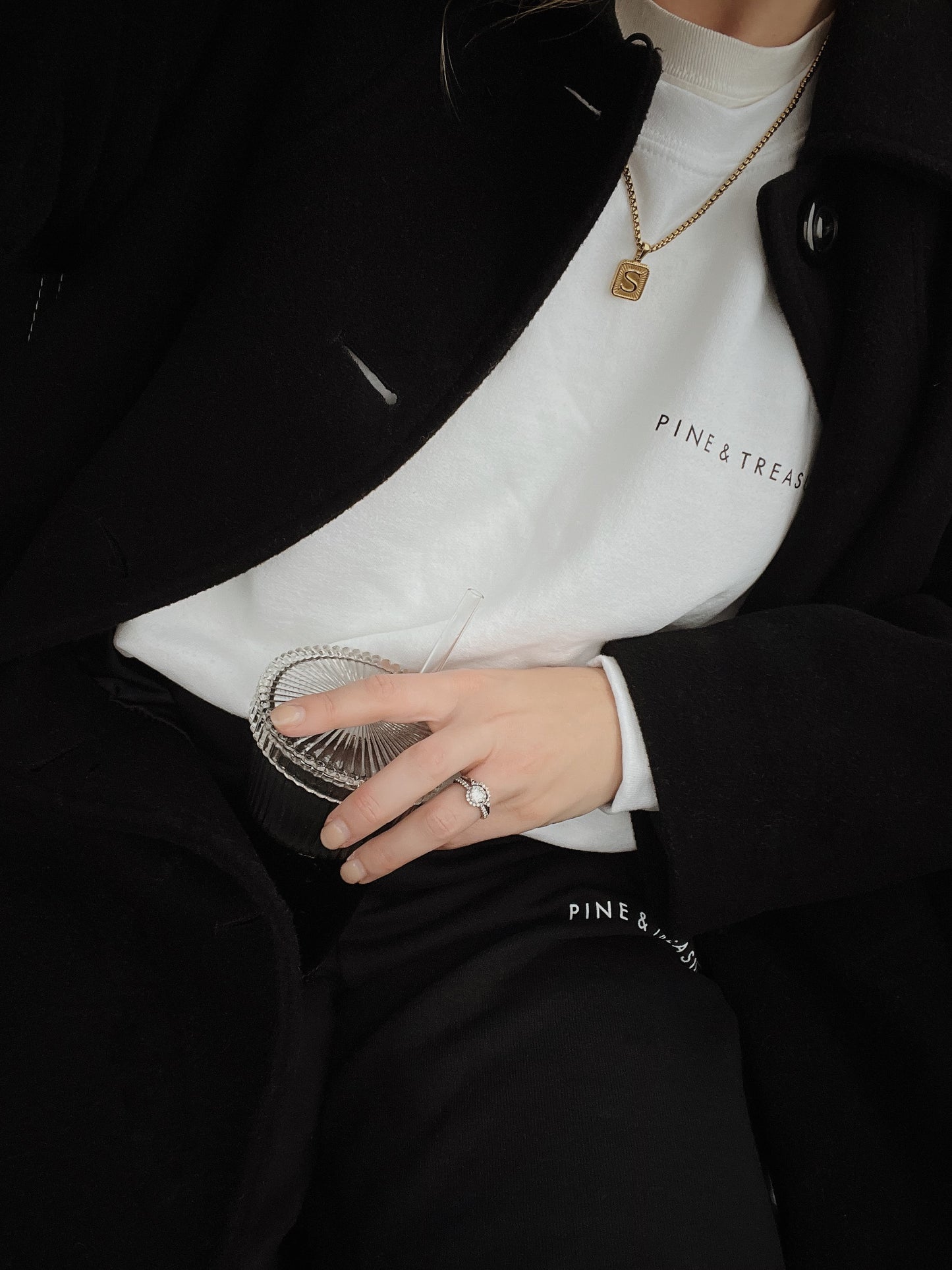 Monochrome Sweatshirts