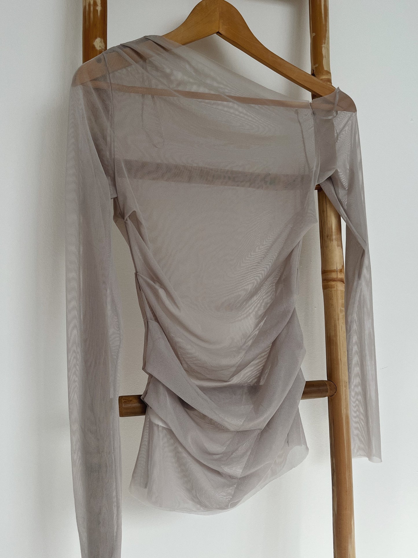 Mesh Top - Size 8-10