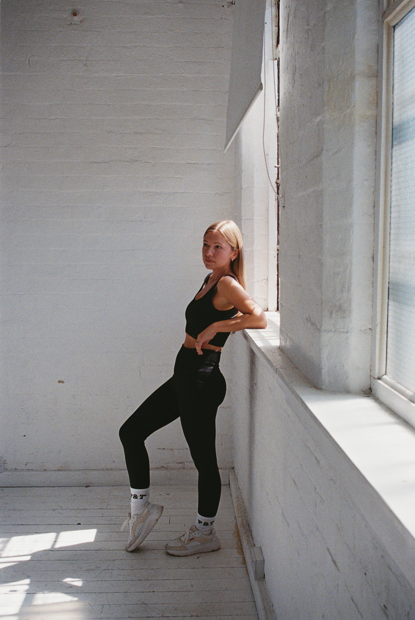 Sculpted Ribbed Leggings