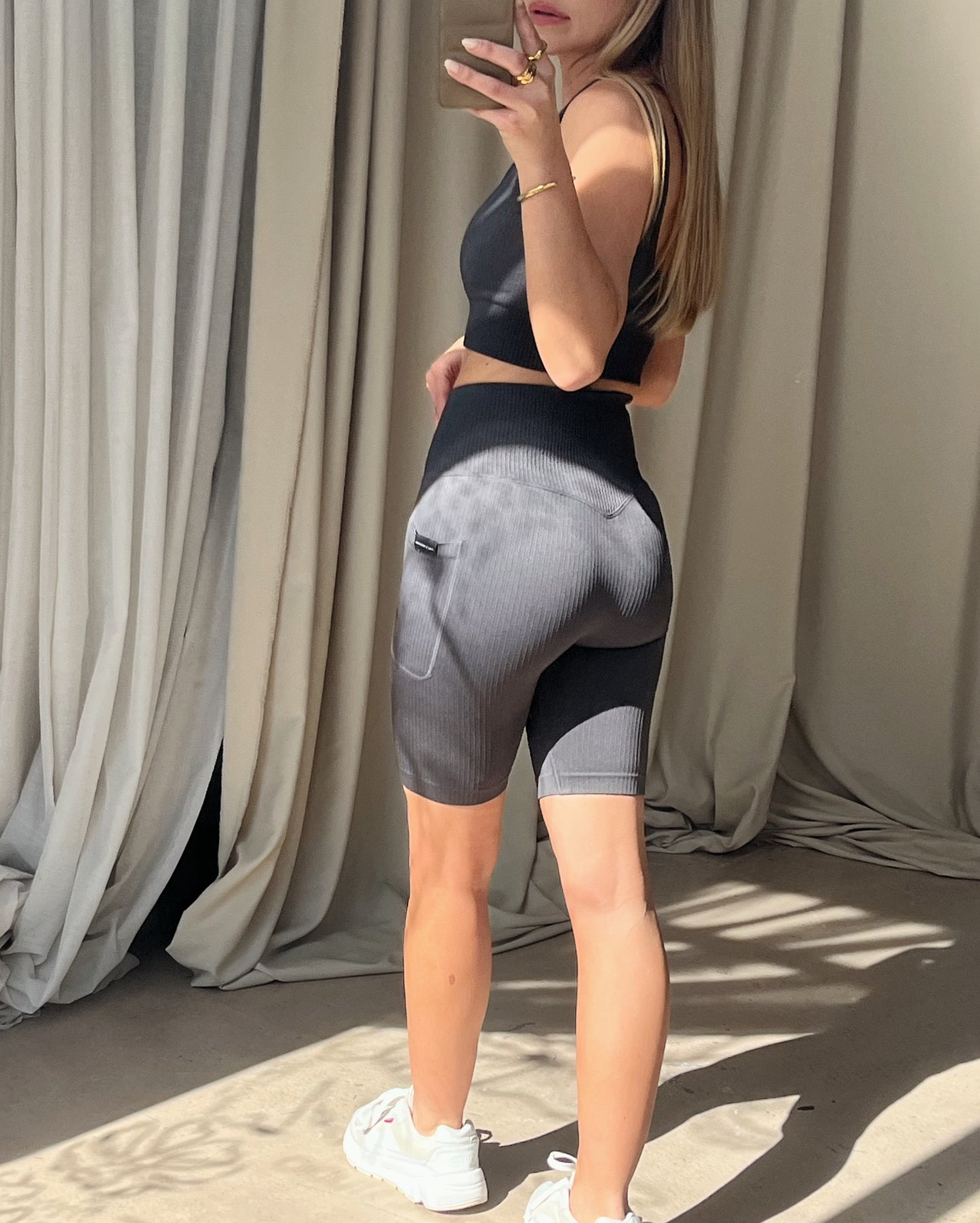 Ribbed Sculpting Shorts (multiple colours)