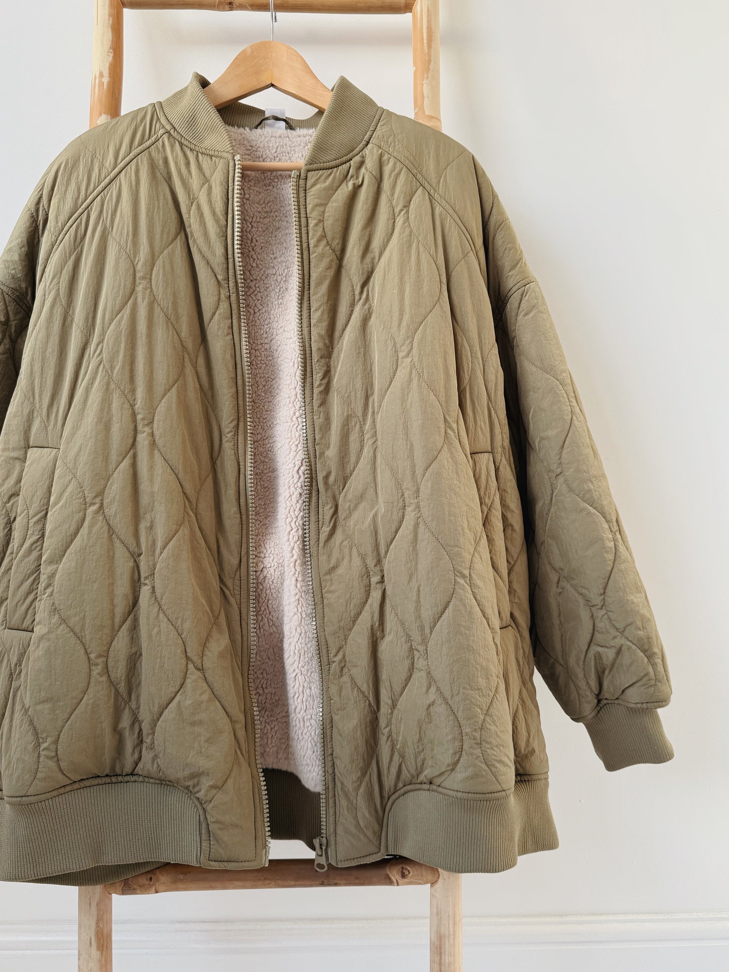 Green Puffa Jacket - Size 20-22